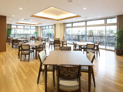 交欒 森ノ宮（マゼラン モリノミヤ）