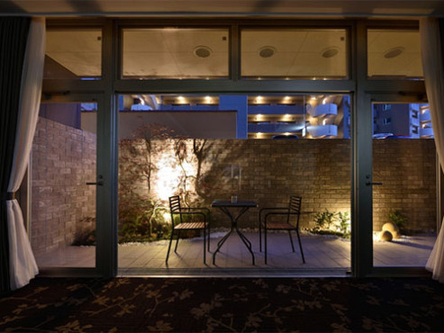 チャーム明石大久保駅前