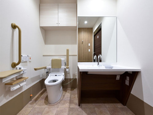 チャーム明石大久保駅前