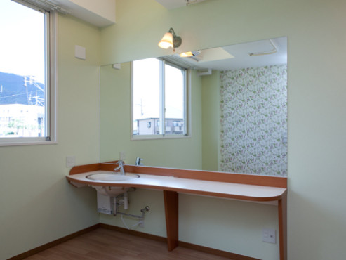 ローズガーデン葛原東