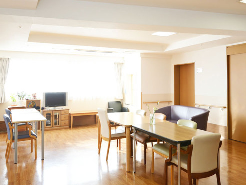 プレザンメゾン足立東伊興