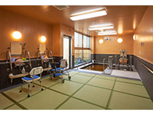 畳風呂（大浴室）