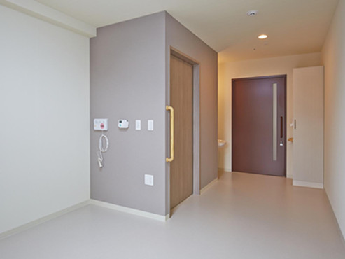 スーパー・コート高槻城内