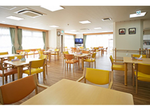 スーパー・コート千里中央