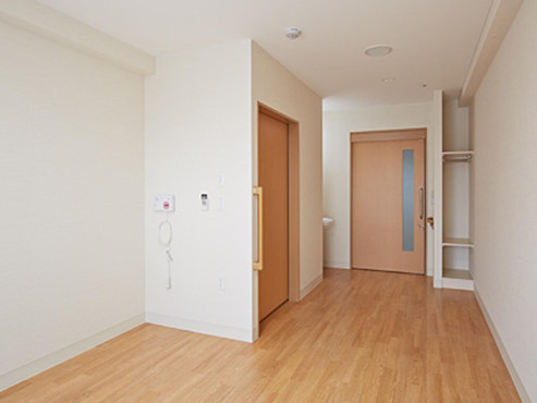 スーパー・コート京・六地蔵