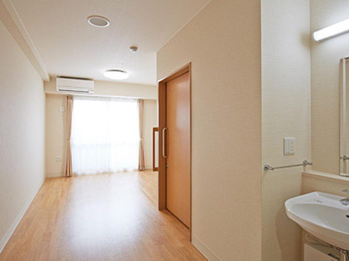 スーパー・コート京・六地蔵