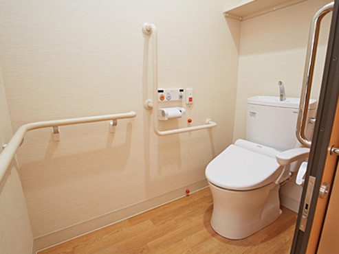 スーパー・コート京・六地蔵