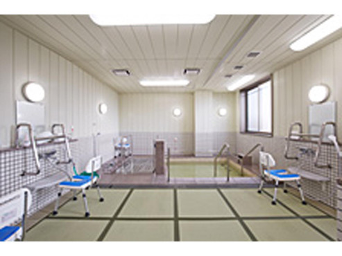 スーパー・コート京・六地蔵