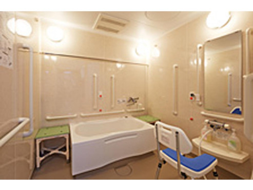 スーパー・コート京・六地蔵