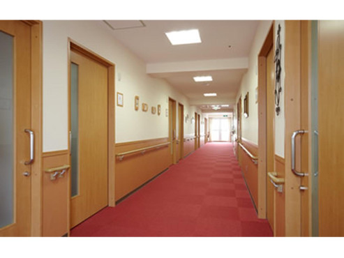 スーパー・コート川西