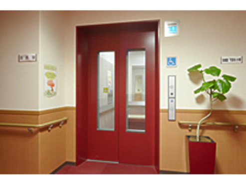 スーパー・コート川西