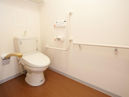 スーパー・コート川西加茂