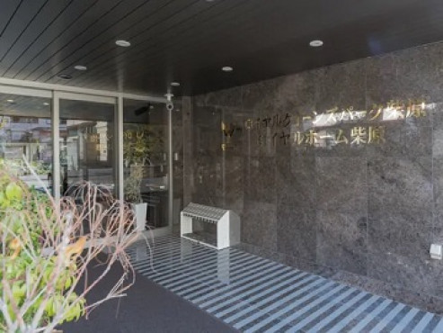 エントランス①