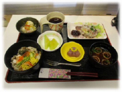 ロイヤルホーム柴原