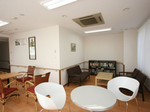 家族の家ひまわり市が尾