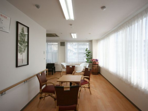 家族の家ひまわり市が尾