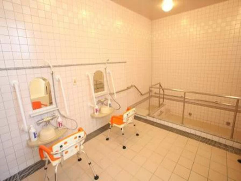 ゴールドエイジ ロイヤル名西