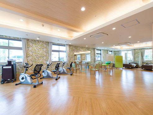 ゴールドエイジ 三日市