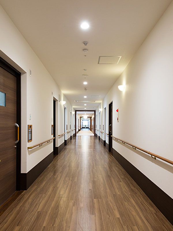 ゴールドエイジ 三日市