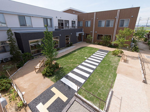 ゴールドエイジ 三日市