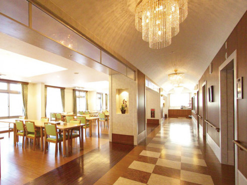 ゴールドエイジ 浜松