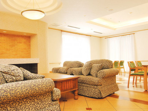 ゴールドエイジ 稲沢