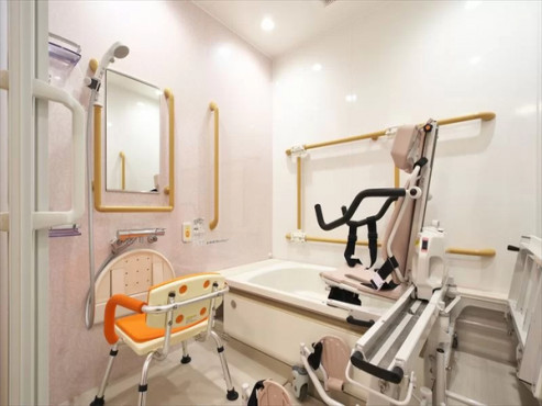 ゴールドエイジ 春日井