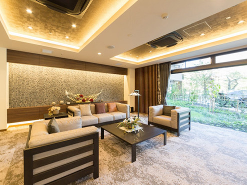 チャームスイート京都立本寺