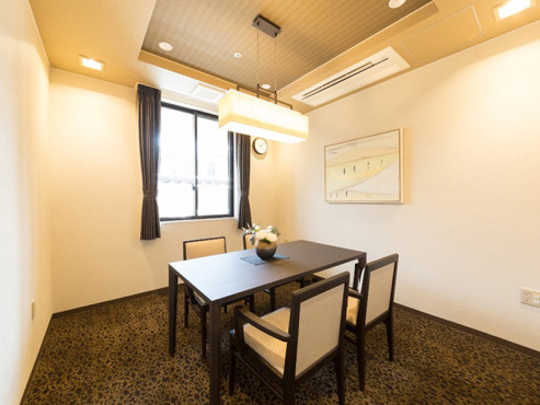 チャームスイート京都立本寺