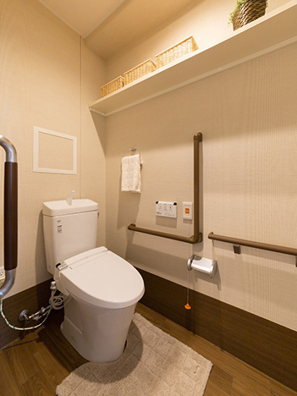 チャームスイート京都立本寺