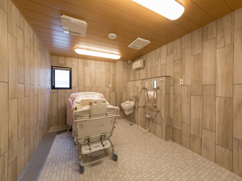 チャームスイート京都立本寺