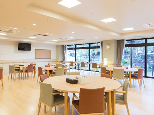 チャームスイート京都立本寺