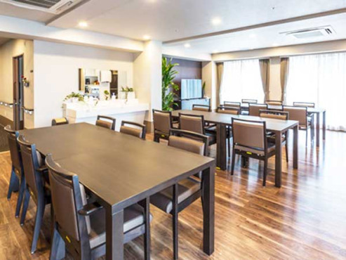 アズハイム三郷