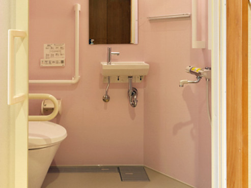 レインボーの家 上平間