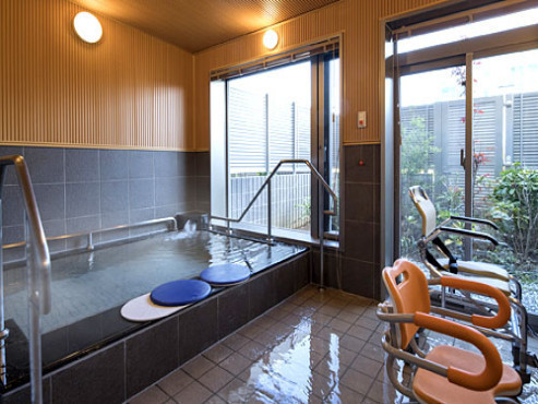 コンシェール舞浜西館