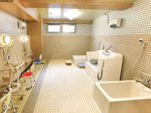 チェリー・ワン鶴橋駅前