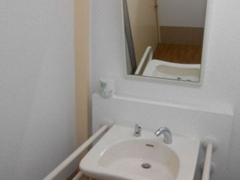 チェリー・ワン十三東