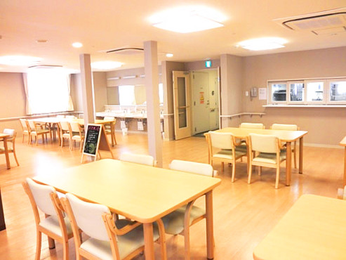 ココファン座間