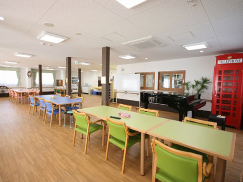 家族の家ひまわり氏家