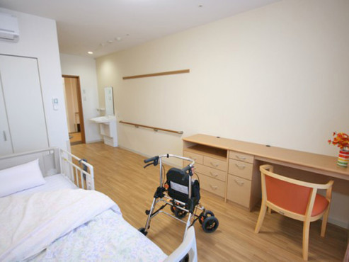 家族の家ひまわり氏家