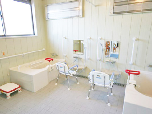 家族の家ひまわり氏家