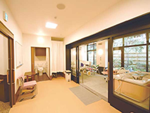 アズハイム市川アネックス