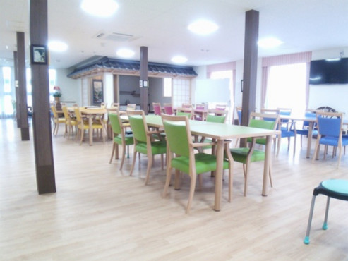 家族の家ひまわり館林