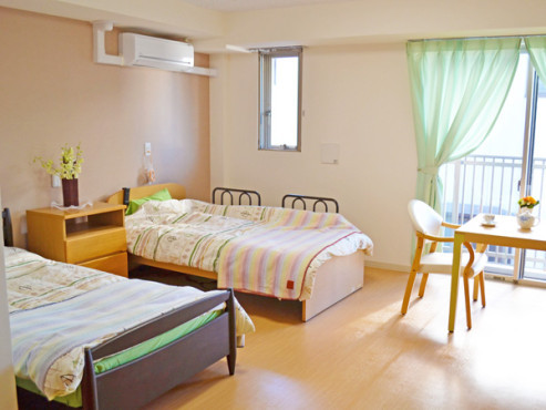 ココファン横浜前里