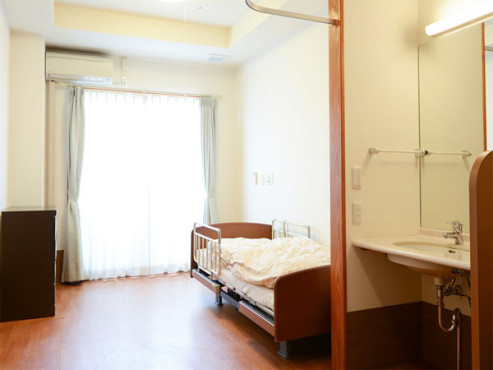 プレザンメゾンあじま