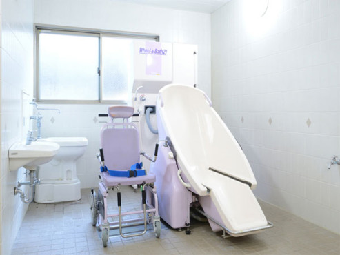 プレザンメゾンあじま