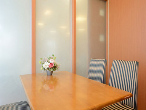 プレザンメゾンあじま