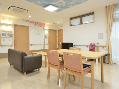 たのしい家空港通り