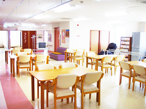 さわやか福ふく館