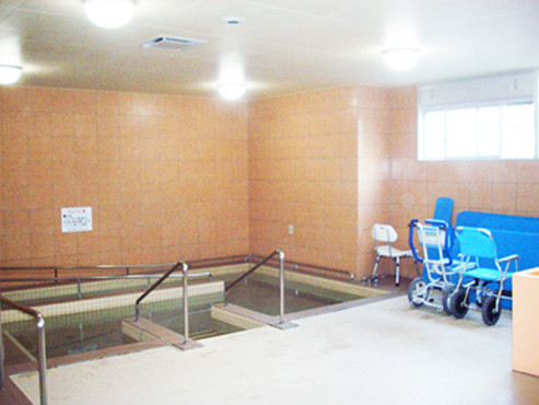 さわやか福ふく館